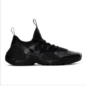 Nike huarache all black sneakers nEW
